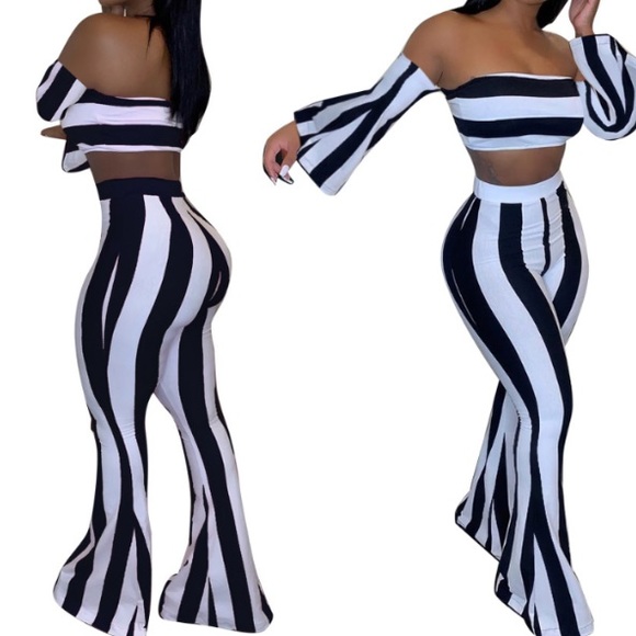 Cropped two piece - Picture 1 of 2